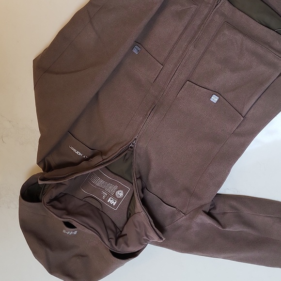 Helly Hansen Ski/Snowboard Jacket - Picture 1 of 4